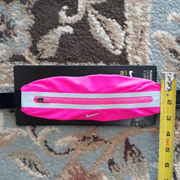 Nike running waistpack - Picture 12 of 13